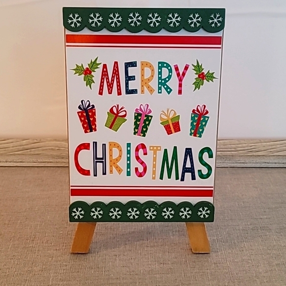 Merry Christmas Easel Sign - Picture 1 of 2